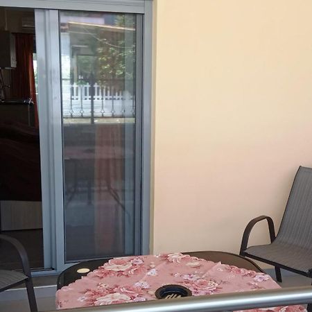 Villa Georgia Beach ネオス・マルマラス エクステリア 写真